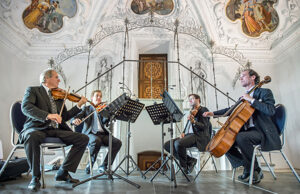 Philharmoniker im Weißen Saal der Riegersburg - derferder.at